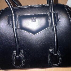 Givenchy Antigona mini bag